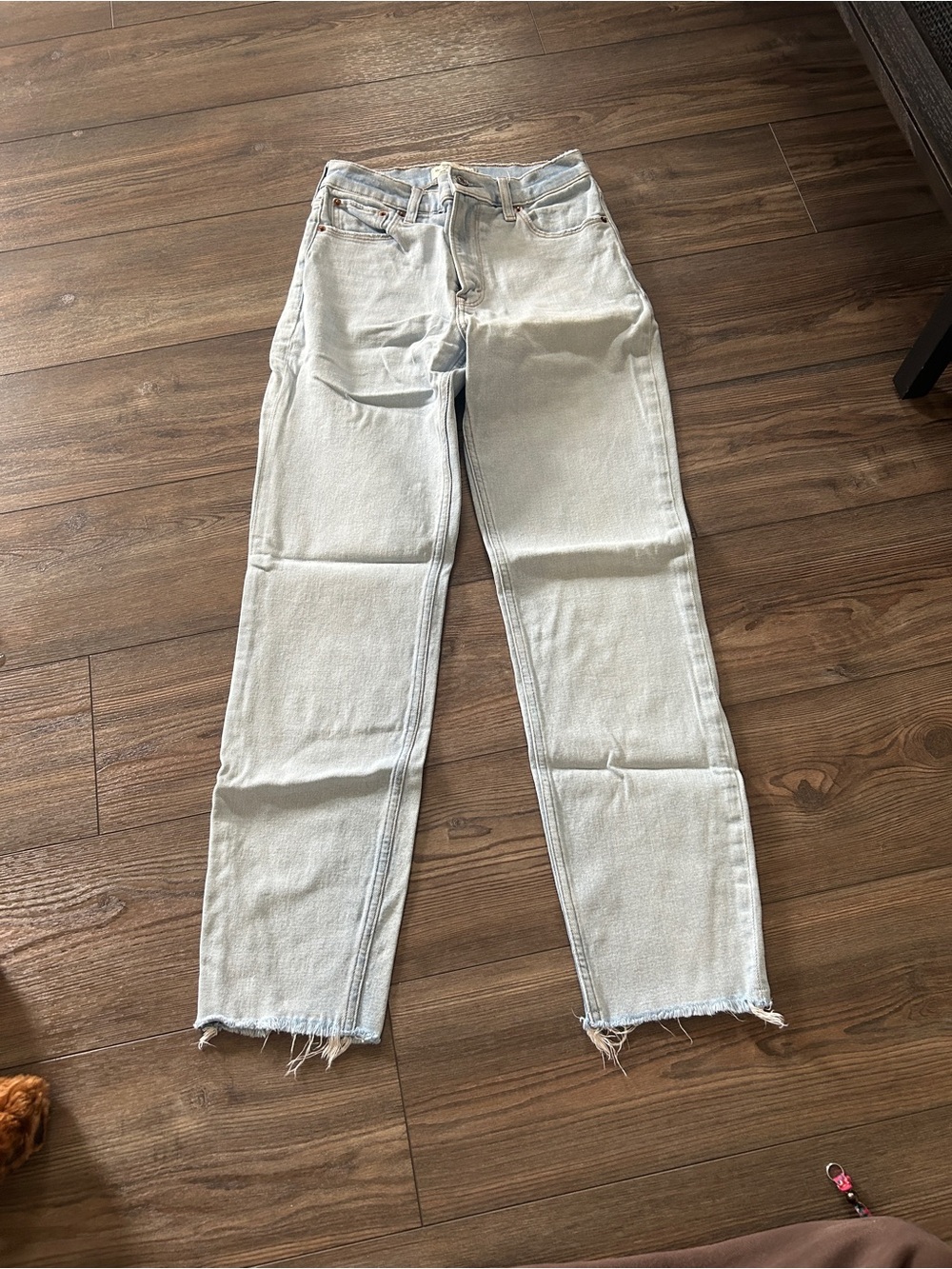Abercrombie Mom Light Wash Women’s Jeans